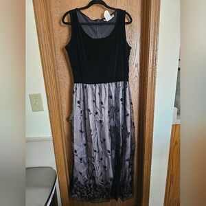 Jessica Howard 2 Pc Velvet Dress Set Size 16 Black Formal Evening